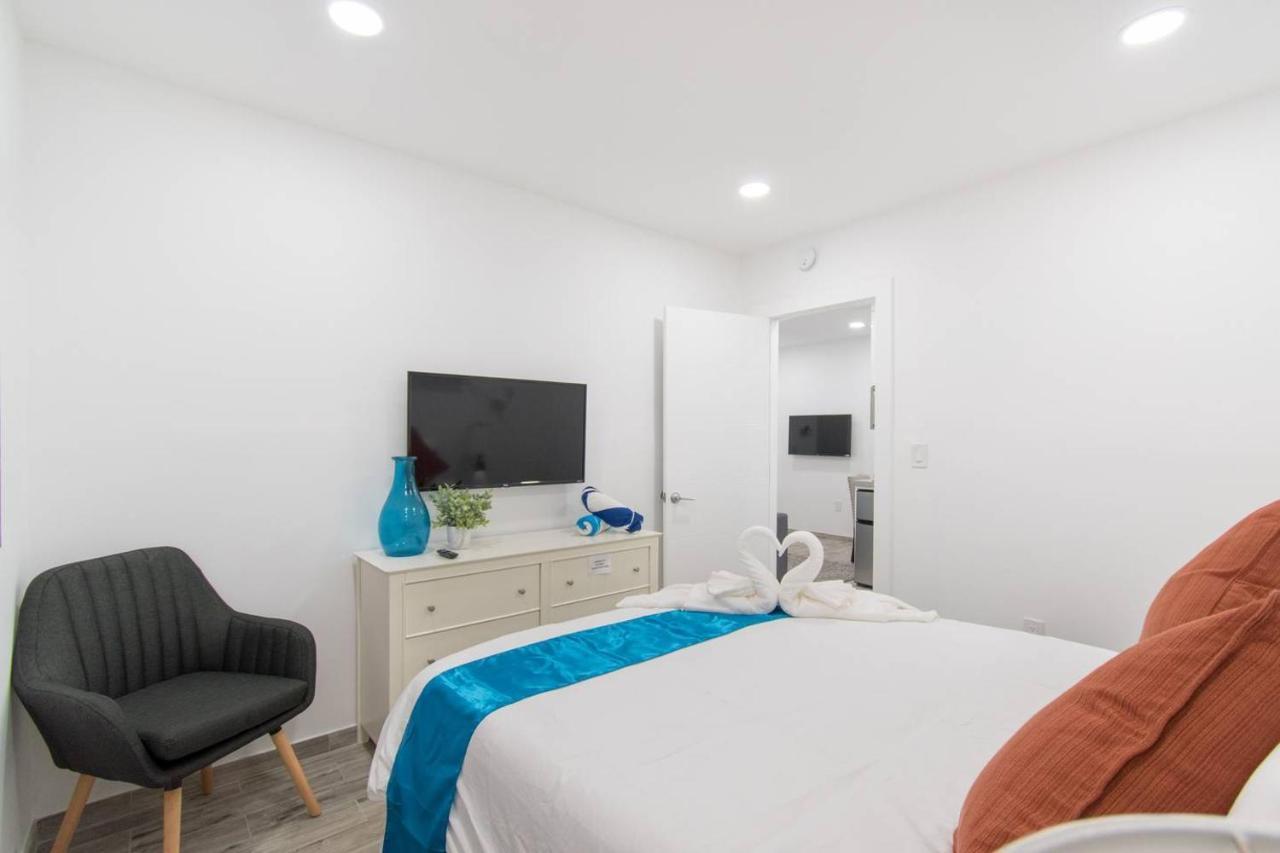 הוליווד Modern 1Br W Parking Space & Walk To The Beach #2 מראה חיצוני תמונה